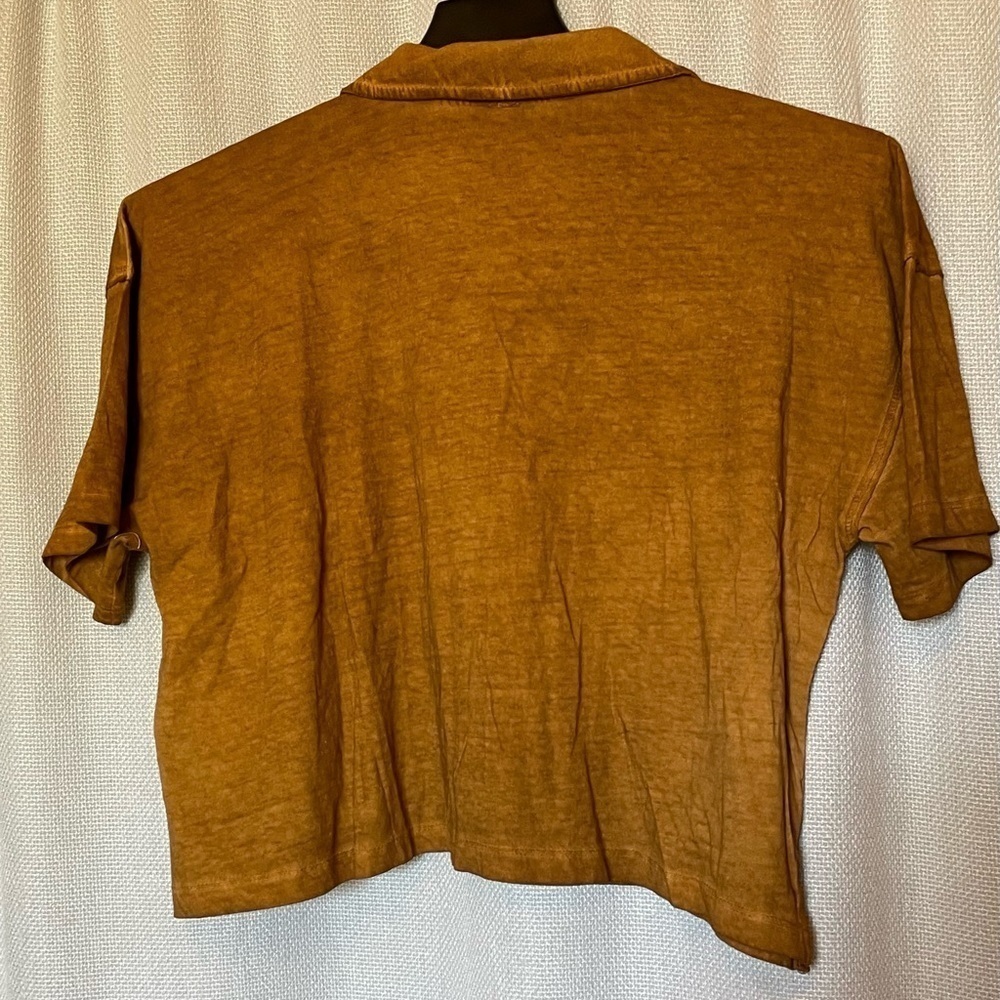 Free People Weekend Rush button down top. Gorgeous copper color NWT - Picture 3 of 6
